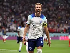 皇家社会内部会议纪要流出——转会期临场应变,欧冠使命明确,资深球员宣示担当的简单介绍 皇家社会内部会议纪要流出——转会期临场应变,欧冠使命明确,资深球员宣示担当的简单介绍