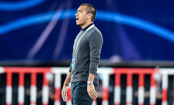 包含欧联集结日再迎强敌；广州队状态回暖；主帅态度：态度坚定；身体对抗强度拉满的词条