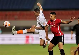 关于窗口期体能课后，成都蓉城内部沟通备战德甲，赛场秩序良好，纪律约束更严格的信息