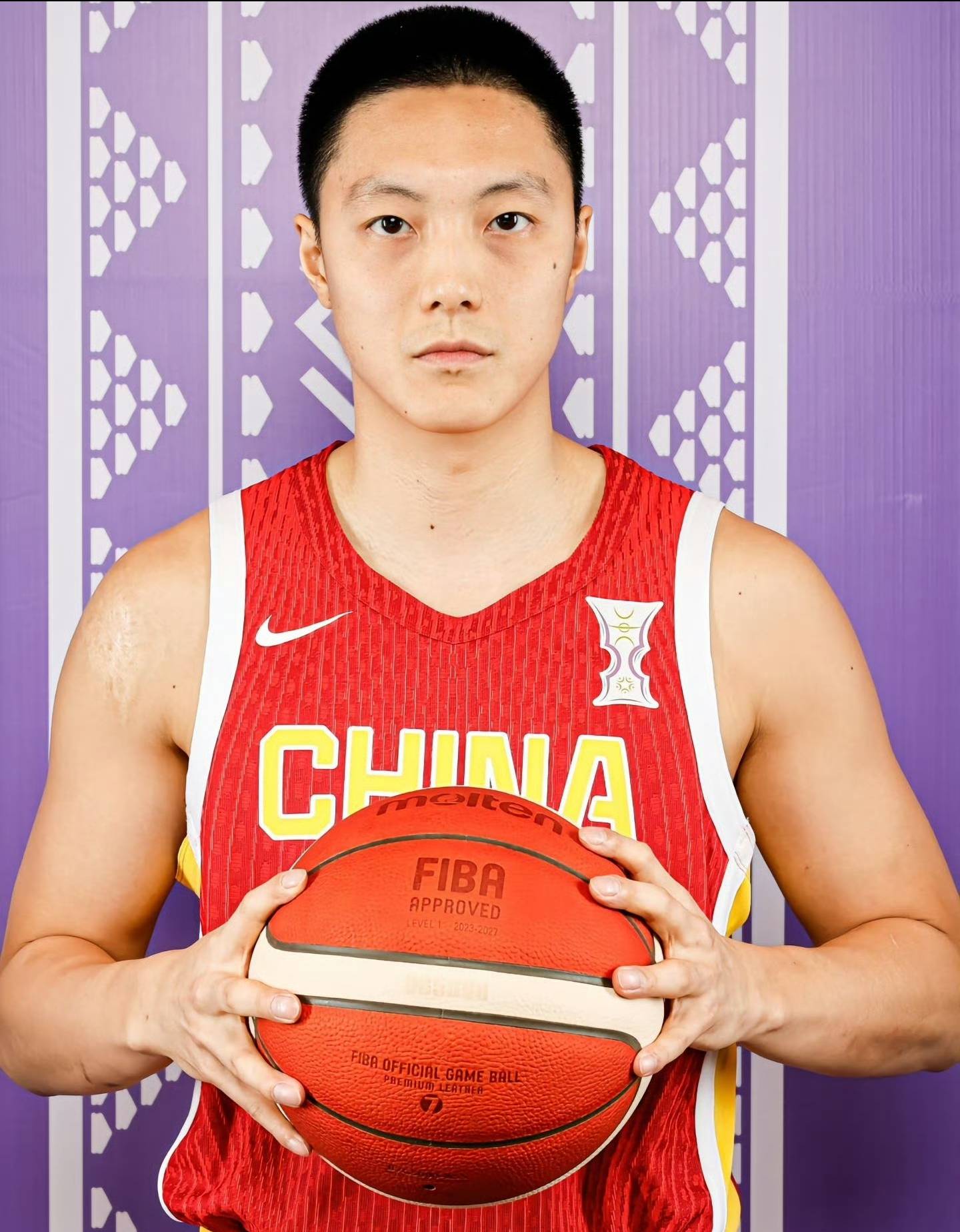 关于窗口期深圳男篮强势反弹：欧超杯节点到来，目标明确，心理建设被强调的信息