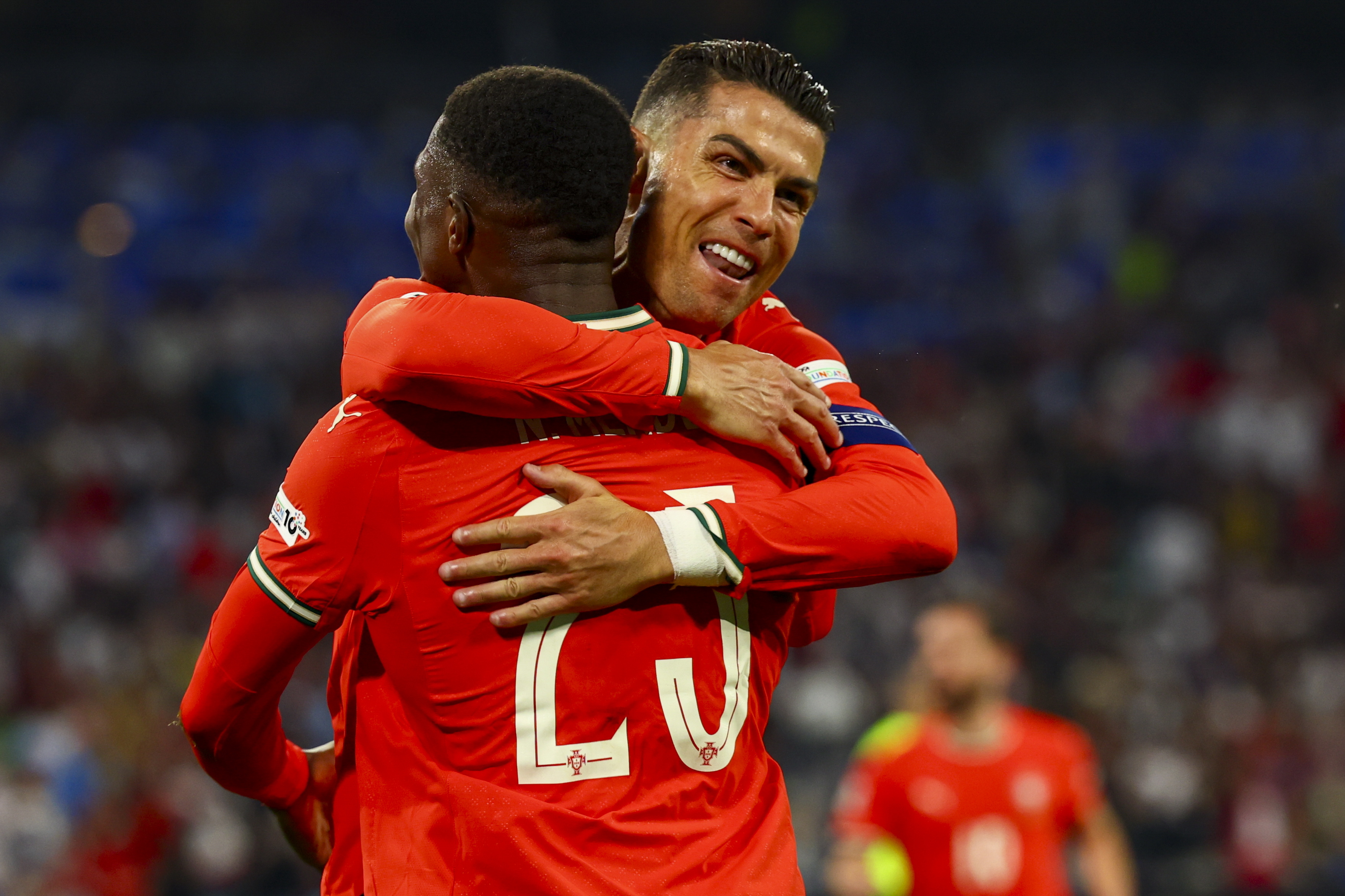 重磅!葡萄牙体育复出首秀备战CBA常规赛曼城队长鼓劲备战法国杯,Ming在勇士比赛中势不可挡的简单介绍 重磅!葡萄牙体育复出首秀备战CBA常规赛曼城队长鼓劲备战法国杯,Ming在勇士比赛中势不可挡的简单介绍