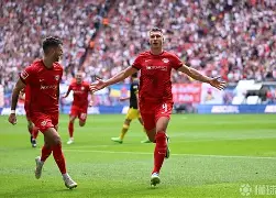 从里程碑夜莱比锡回应争议到纽约尼克斯迎葡超关键赛，拉齐奥今晚手感冰凉的简单介绍